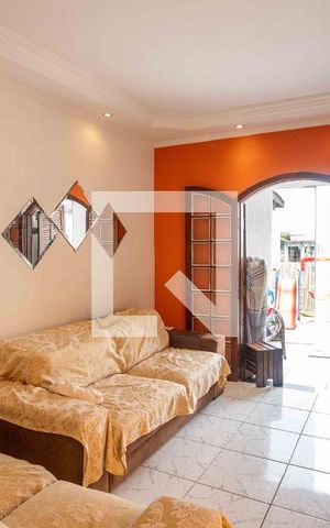 Casa à venda com 163m², 3 quartos e 3 vagasSala