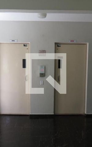 Apartamento à venda com 50m², 2 quartos e 1 vagaElevadores