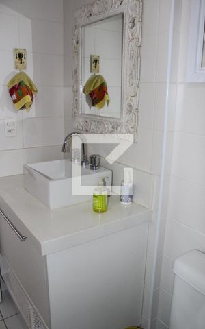Apartamento para alugar com 60m², 2 quartos e 1 vagaBanheiro Social