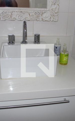 Apartamento para alugar com 60m², 2 quartos e 1 vagaBanheiro Social