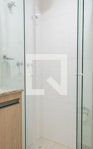 Apartamento à venda com 142m², 3 quartos e 2 vagas Apartamento à venda com 142m², 3 quartos e 2 vagasBanheiro Social