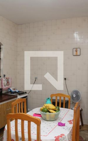 Casa para alugar com 90m², 3 quartos e 5 vagasCozinha