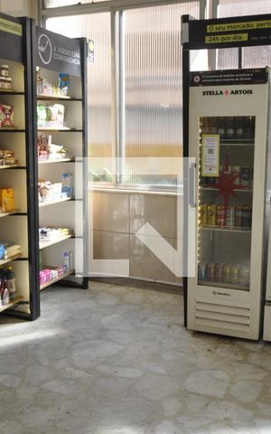 Apartamento à venda com 70m², 2 quartos e 1 vagaÁrea comum