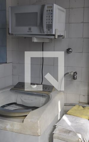 Apartamento à venda com 70m², 2 quartos e 1 vagaÁrea de Serviço