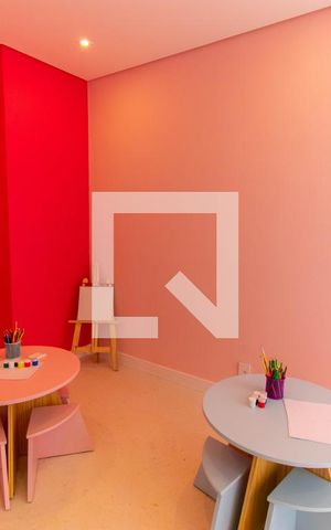 Apartamento para alugar com 32m², 2 quartos e sem vaga Apartamento para alugar com 32m², 2 quartos e sem vagaÁrea comum - Brinquedoteca