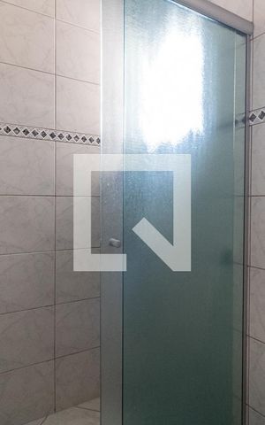 Casa à venda com 218m², 4 quartos e 4 vagas Casa à venda com 218m², 4 quartos e 4 vagasBanheiro da Suíte 3