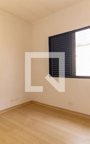 Casa à venda com 218m², 4 quartos e 4 vagas Casa à venda com 218m², 4 quartos e 4 vagasSuíte 2