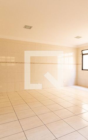 Casa à venda com 218m², 4 quartos e 4 vagas Casa à venda com 218m², 4 quartos e 4 vagasCozinha