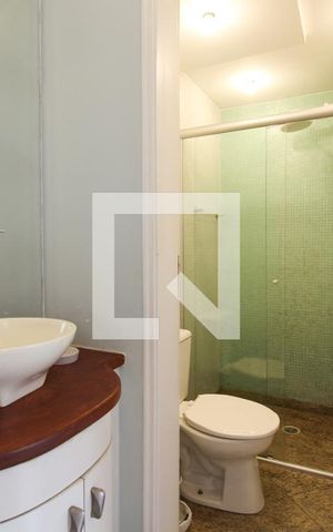 Apartamento para alugar com 60m², 1 quarto e 1 vaga Apartamento para alugar com 60m², 1 quarto e 1 vagaBanheiro