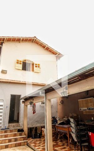 Casa à venda com 420m², 5 quartos e 3 vagasÁrea Externa