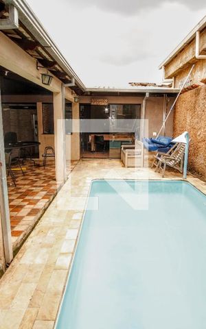 Casa à venda com 420m², 5 quartos e 3 vagasÁrea comum