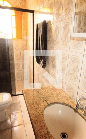 Casa à venda com 420m², 5 quartos e 3 vagasBanheiro 3