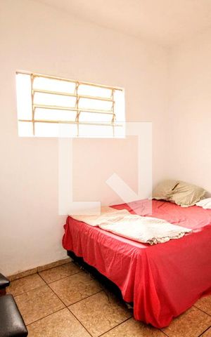 Casa à venda com 420m², 5 quartos e 3 vagasQuarto 1