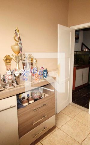 Casa à venda com 420m², 5 quartos e 3 vagasQuarto 2