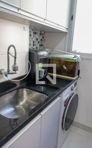 Apartamento à venda com 52m², 2 quartos e 1 vaga Apartamento à venda com 52m², 2 quartos e 1 vagaLavanderia