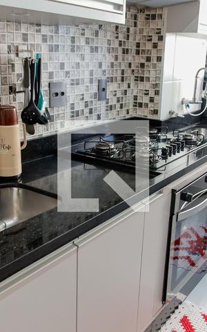 Apartamento à venda com 52m², 2 quartos e 1 vaga Apartamento à venda com 52m², 2 quartos e 1 vagaCozinha