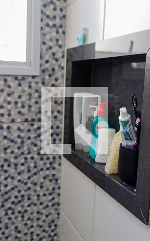 Apartamento à venda com 52m², 2 quartos e 1 vaga Apartamento à venda com 52m², 2 quartos e 1 vagaBanheiro