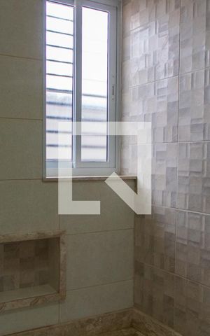 Casa à venda com 360m², 5 quartos e 4 vagas Casa à venda com 360m², 5 quartos e 4 vagasBANHEIRO DA SUITE