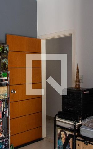 Casa à venda com 360m², 5 quartos e 4 vagas Casa à venda com 360m², 5 quartos e 4 vagasQUARTO 3