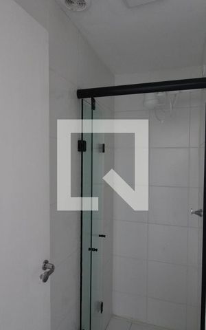 Apartamento para alugar com 42m², 2 quartos e sem vagaBanheiro