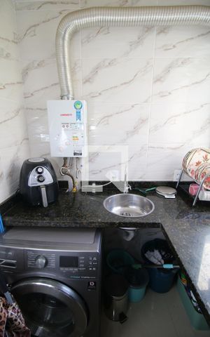 Apartamento para alugar com 42m², 2 quartos e 1 vagaÁrea de Serviço
