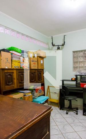 Casa à venda com 300m², 4 quartos e 12 vagas Casa à venda com 300m², 4 quartos e 12 vagasHall superior