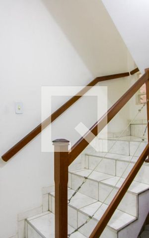 Casa à venda com 300m², 4 quartos e 12 vagas Casa à venda com 300m², 4 quartos e 12 vagasCorredor - Inferior