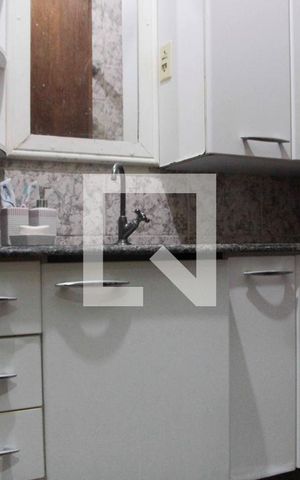 Casa à venda com 157m², 3 quartos e 2 vagasbanheiro da suite