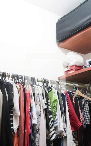 Casa à venda com 157m², 3 quartos e 2 vagascloset