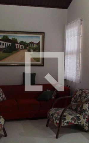 Casa à venda com 157m², 3 quartos e 2 vagassala