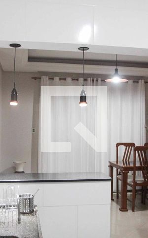 Casa à venda com 157m², 3 quartos e 2 vagascozinha