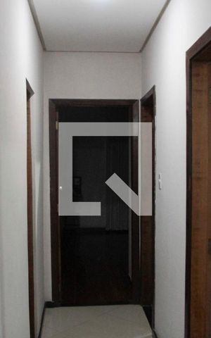 Casa à venda com 157m², 3 quartos e 2 vagascorredor