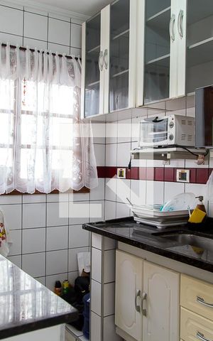 Casa para alugar com 48m², 1 quarto e 1 vaga Casa para alugar com 48m², 1 quarto e 1 vagaCozinha
