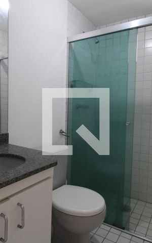 Apartamento para alugar com 75m², 3 quartos e 1 vagaBanheiro da suíte