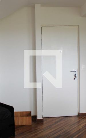 Apartamento à venda com 130m², 2 quartos e 2 vagasSala/Escritório