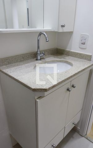 Apartamento para alugar com 37m², 1 quarto e 1 vagaBanheiro