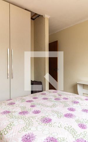 Casa à venda com 167m², 4 quartos e 4 vagas Casa à venda com 167m², 4 quartos e 4 vagasQuarto 2
