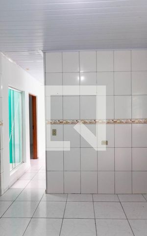 Casa para alugar com 60m², 2 quartos e 1 vaga Casa para alugar com 60m², 2 quartos e 1 vagaCozinha