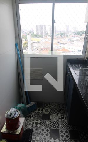 Apartamento à venda com 42m², 2 quartos e sem vagaSala / Cozinha
