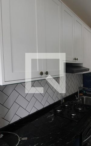 Apartamento à venda com 42m², 2 quartos e sem vagaSala / Cozinha