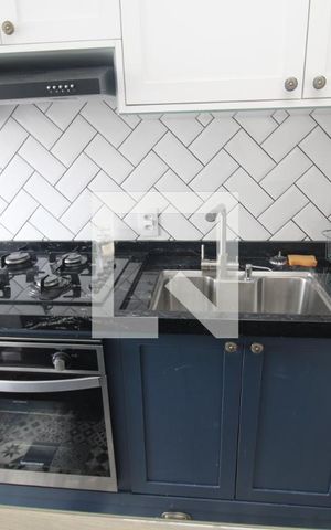 Apartamento à venda com 42m², 2 quartos e sem vagaSala / Cozinha