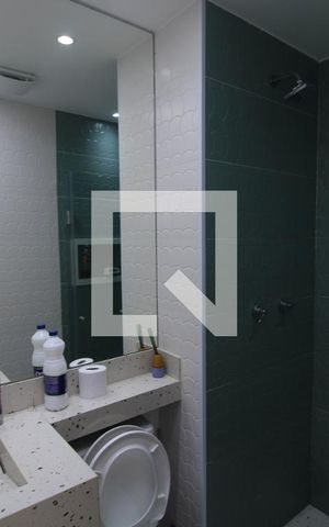 Apartamento à venda com 42m², 2 quartos e sem vagaBanheiro