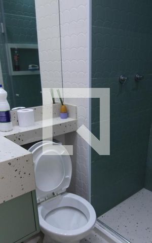 Apartamento à venda com 42m², 2 quartos e sem vagaBanheiro