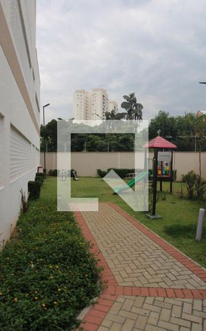 Apartamento à venda com 42m², 2 quartos e sem vagaÁrea comum