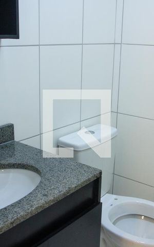 Apartamento à venda com 39m², 2 quartos e 1 vaga Apartamento à venda com 39m², 2 quartos e 1 vagaBanheiro