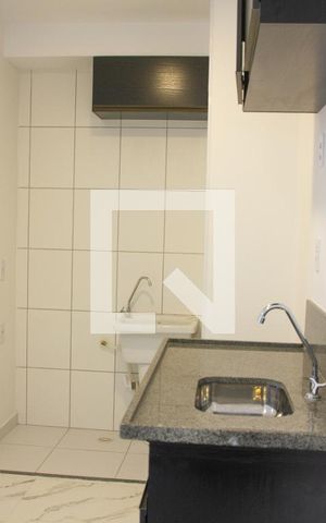 Apartamento à venda com 39m², 2 quartos e 1 vaga Apartamento à venda com 39m², 2 quartos e 1 vagaCozinha