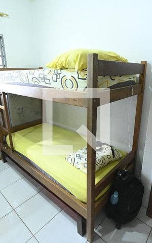 Casa à venda com 70m², 3 quartos e 3 vagas Casa à venda com 70m², 3 quartos e 3 vagasQuarto 2