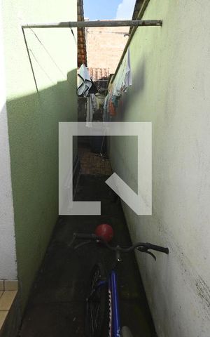 Casa à venda com 70m², 3 quartos e 3 vagas Casa à venda com 70m², 3 quartos e 3 vagasÁrea comum