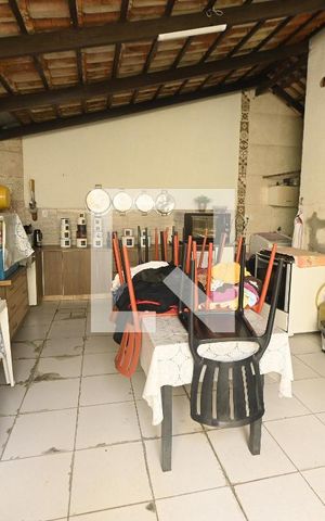 Casa à venda com 70m², 3 quartos e 3 vagas Casa à venda com 70m², 3 quartos e 3 vagasÁrea comum