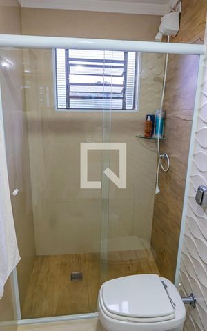 Apartamento para alugar com 100m², 3 quartos e 2 vagas Apartamento para alugar com 100m², 3 quartos e 2 vagasBanheiro da Suíte